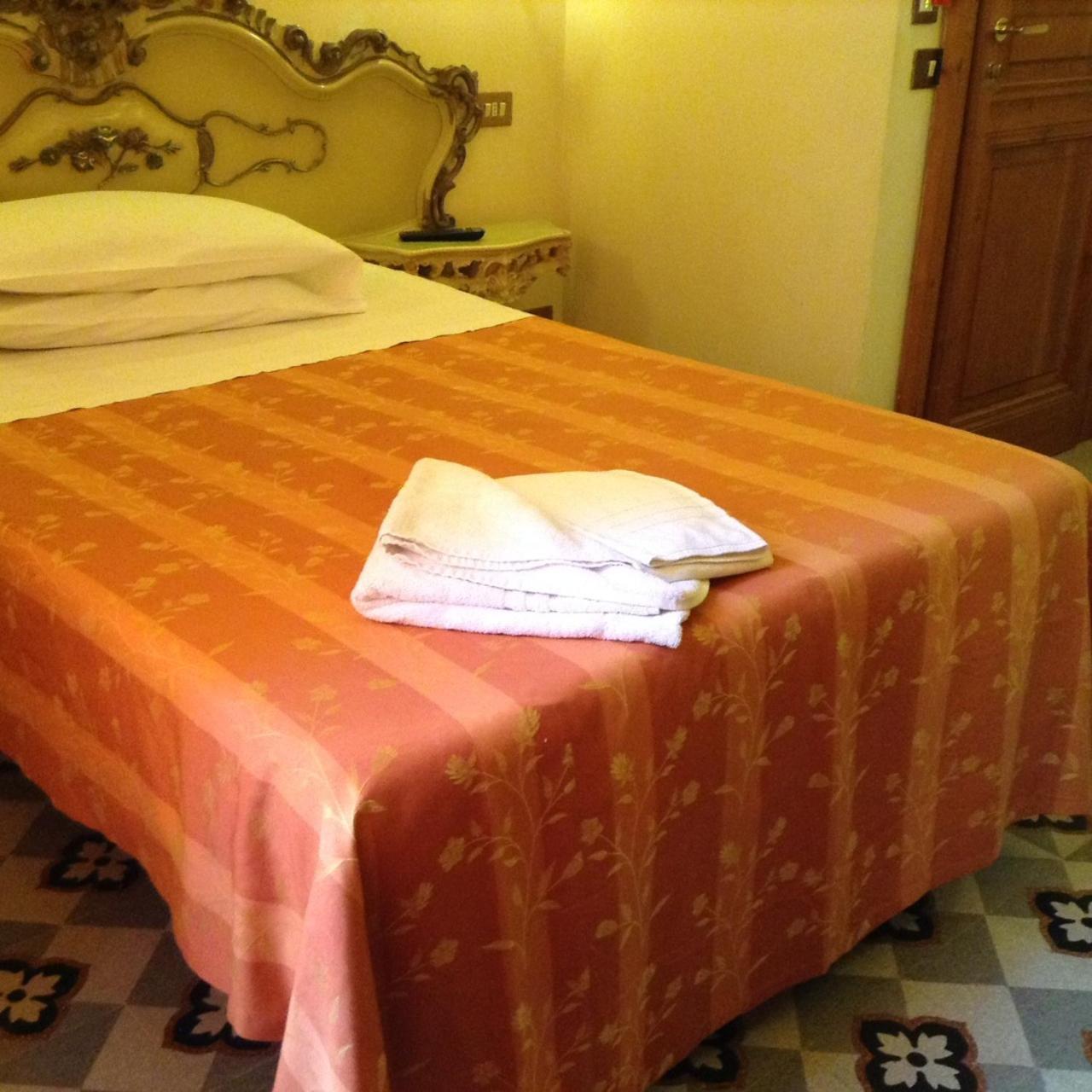 Maison De Marta Rome Room photo