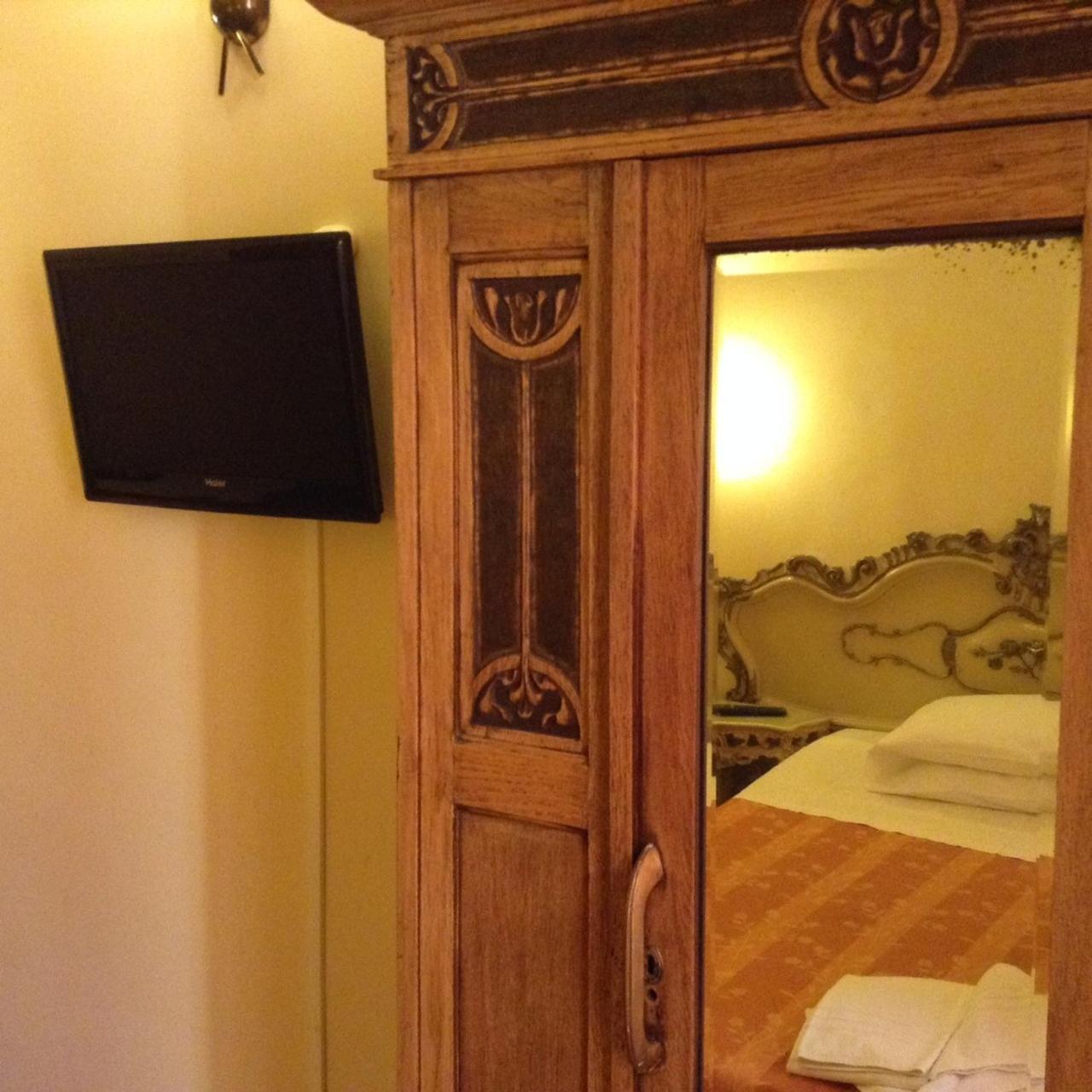 Maison De Marta Rome Room photo